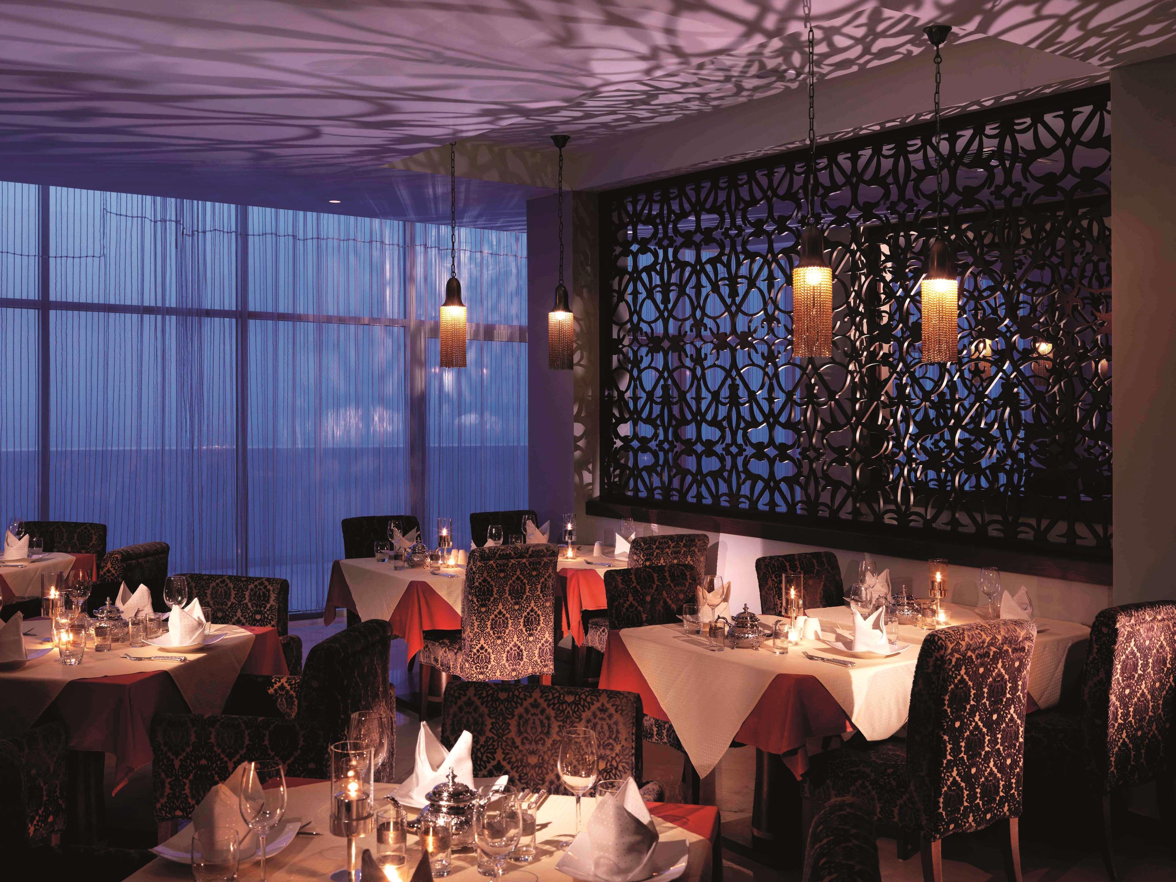 Radisson Blu Resort, Fujairah Restaurant foto The restaurant
