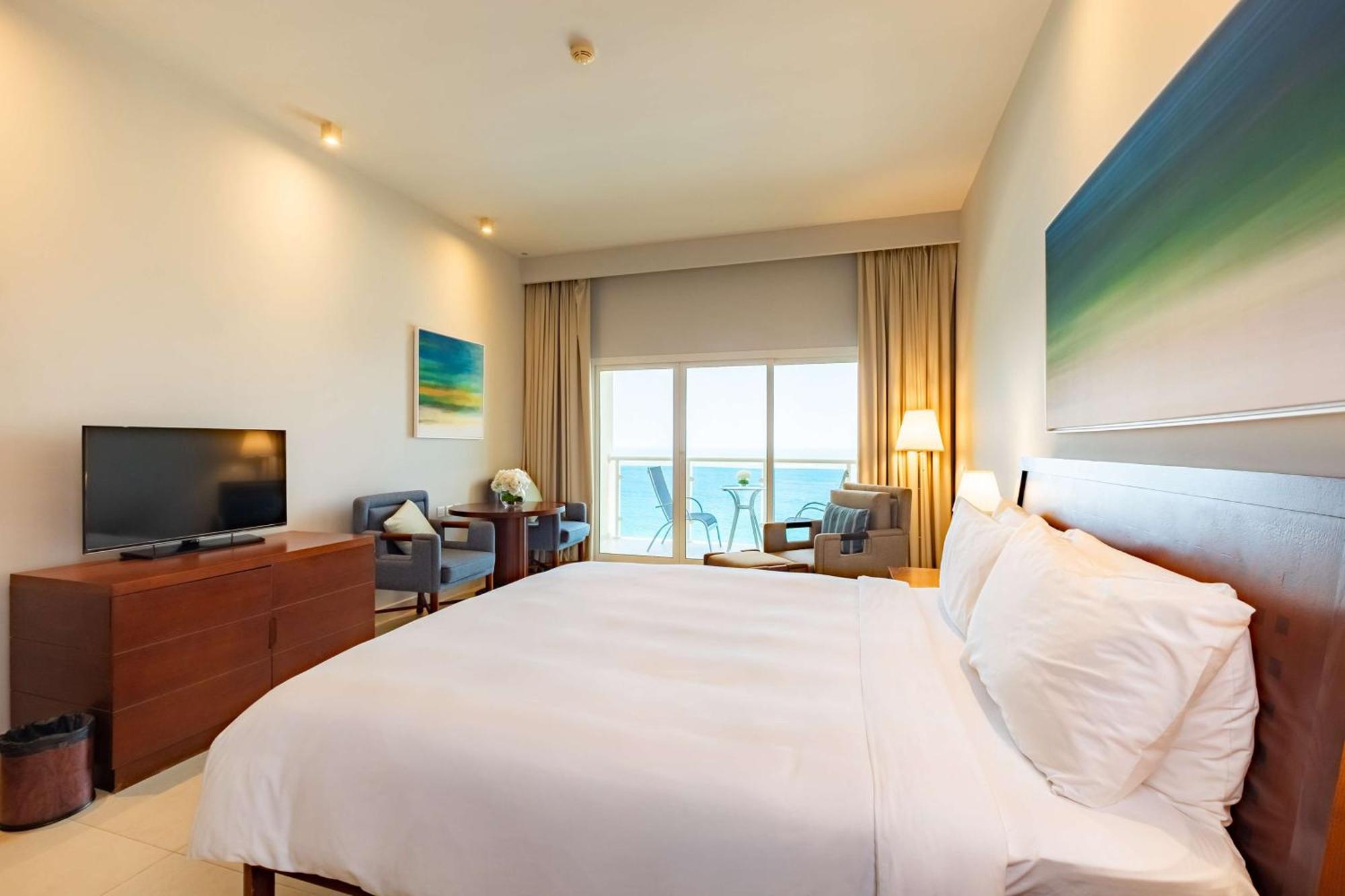 Radisson Blu Resort, Fujairah Exterior foto Deluxe room