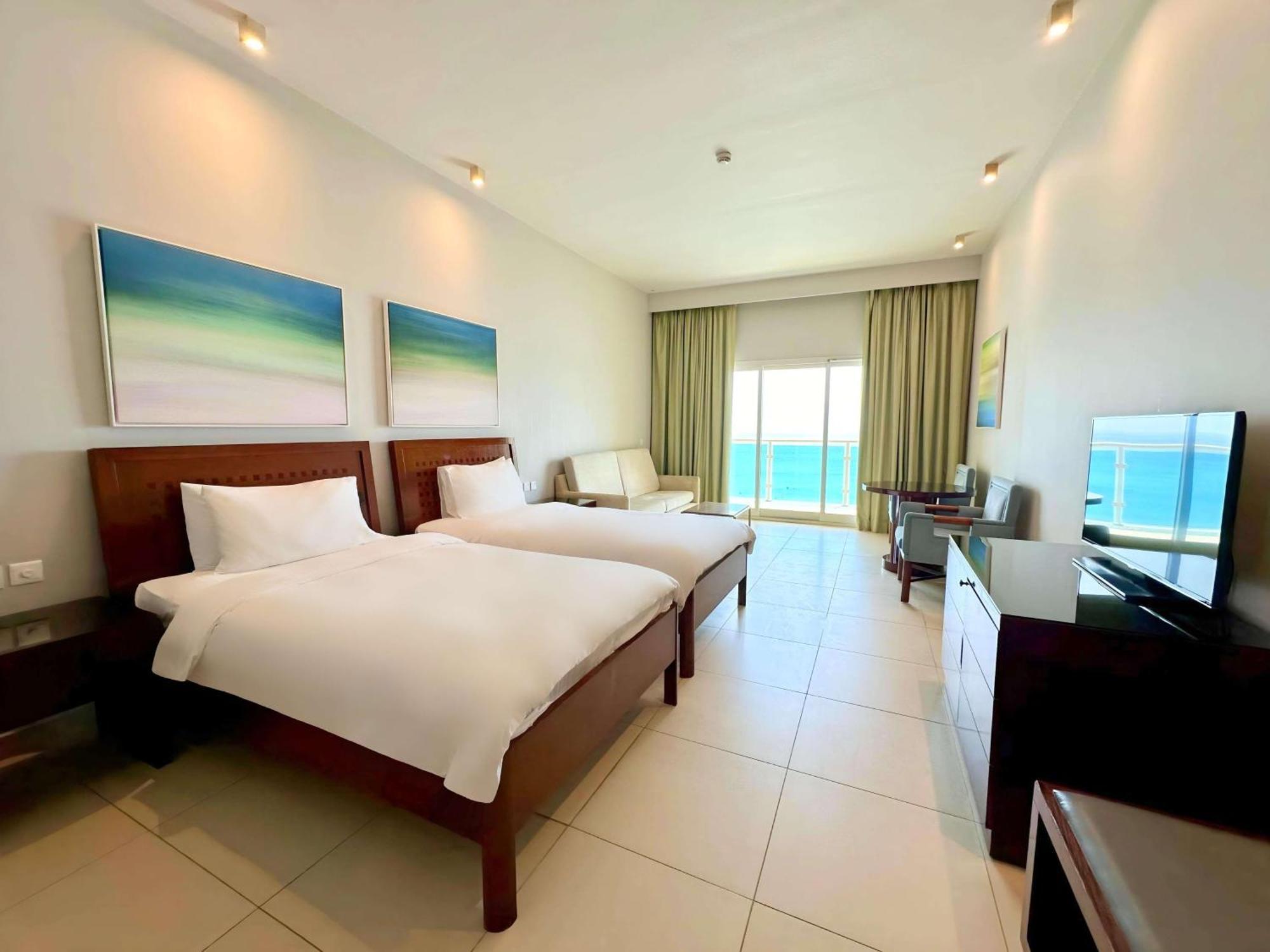 Radisson Blu Resort, Fujairah Exterior foto Deluxe Room